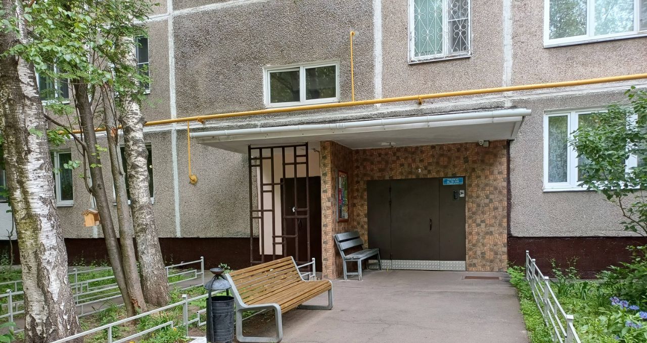 Снять 1-к квартиру на Сумская улица, 6К3, метро Пражская, г. Москва