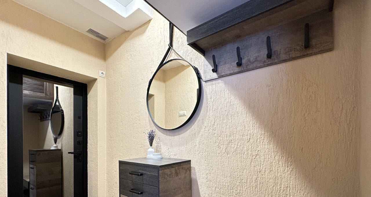 Сдам двухкомнатную квартиру на улица Бурденко, 11АС2, г. Москва