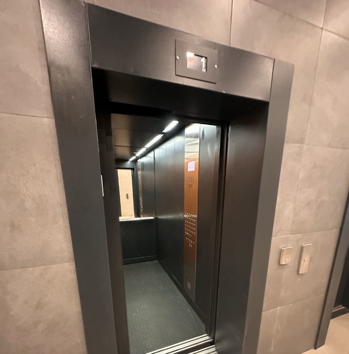 Снять 3-комнатную квартиру на улица Академика Павлова, 38к1, метро Молодёжная, г. Москва