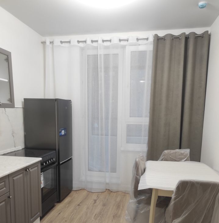 Сдаю однокомнатную квартиру на улица 3-я Нововатутинская, 15к1, метро Коммунарка, г. Москва