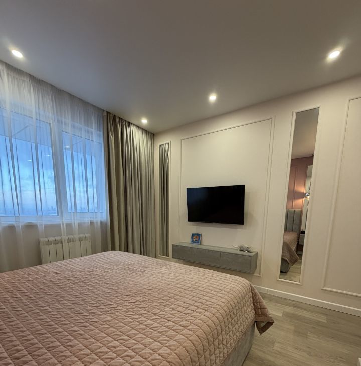 Сдам трехкомнатную квартиру на проспект 60-летия Октября, 17, метро Площадь Гагарина, г. Москва