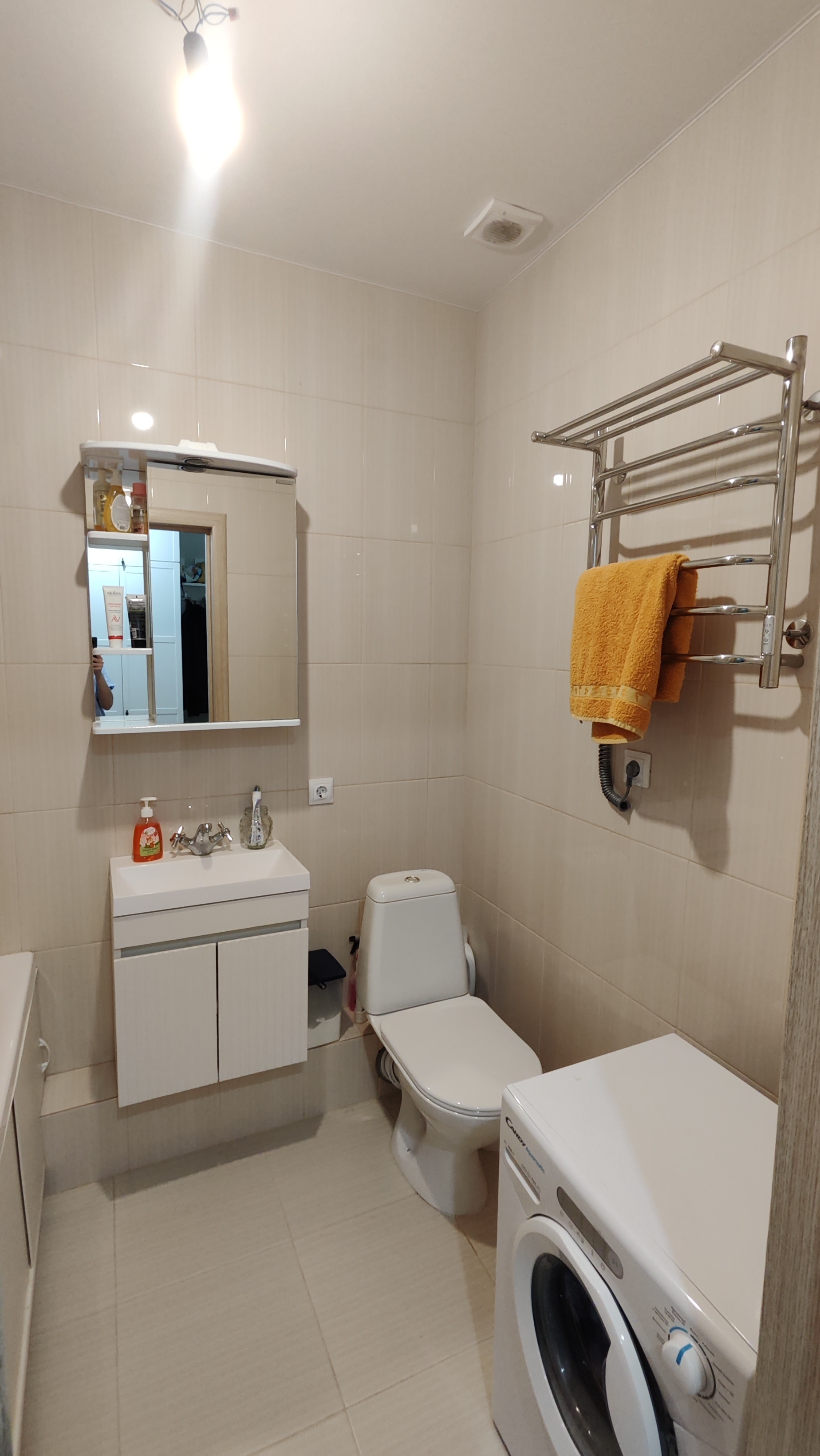 Сдается 1-комнатная квартира на Московская обл, г Домодедово, село Домодедово, ул Современников, д 8, метро Нагатинская, г. Москва