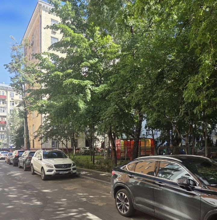 Сдаю 4-комнатную квартиру на Новопесчаная улица, 25К2, метро Панфиловская, г. Москва
