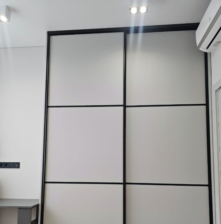 Сдается 3-комнатная квартира на Шмитовский проезд, 39к8, метро Выставочная, г. Москва