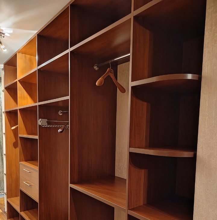 Аренда 4-к квартиры на Истринская улица, 8к3, метро Молодёжная, г. Москва