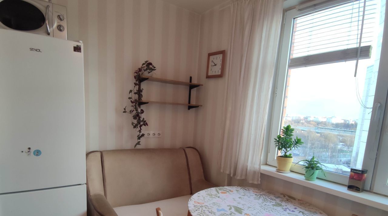 Сдам 1к квартиру на улица Адмирала Лазарева, 57, метро Бунинская аллея, г. Москва