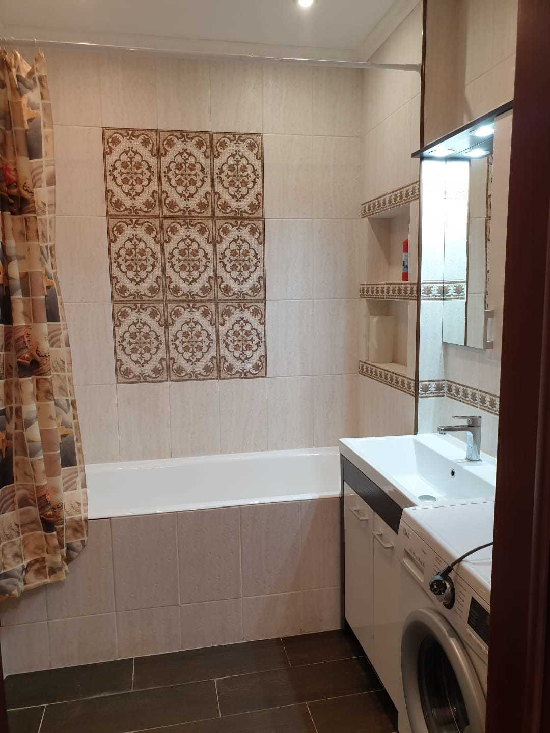 Аренда 3-комнатной квартиры на г Москва, ул Производственная, д 10 к 1, метро Боровское шоссе, г. Москва