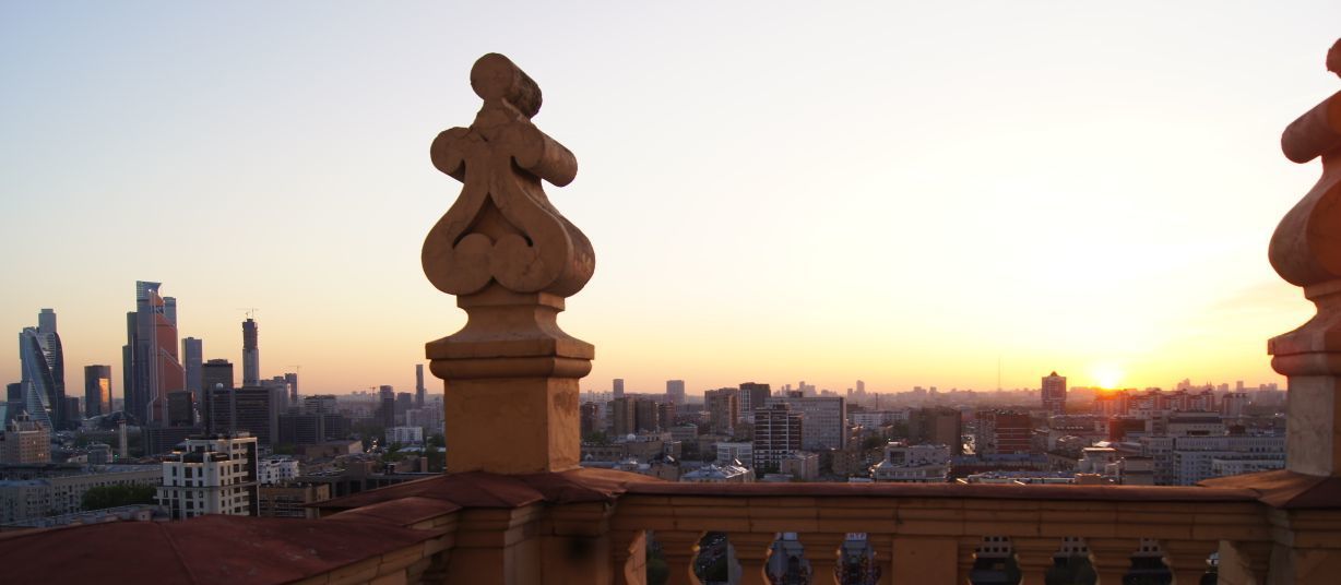 Аренда 2к квартиры на Кудринская площадь, 1, метро Краснопресненская, г. Москва