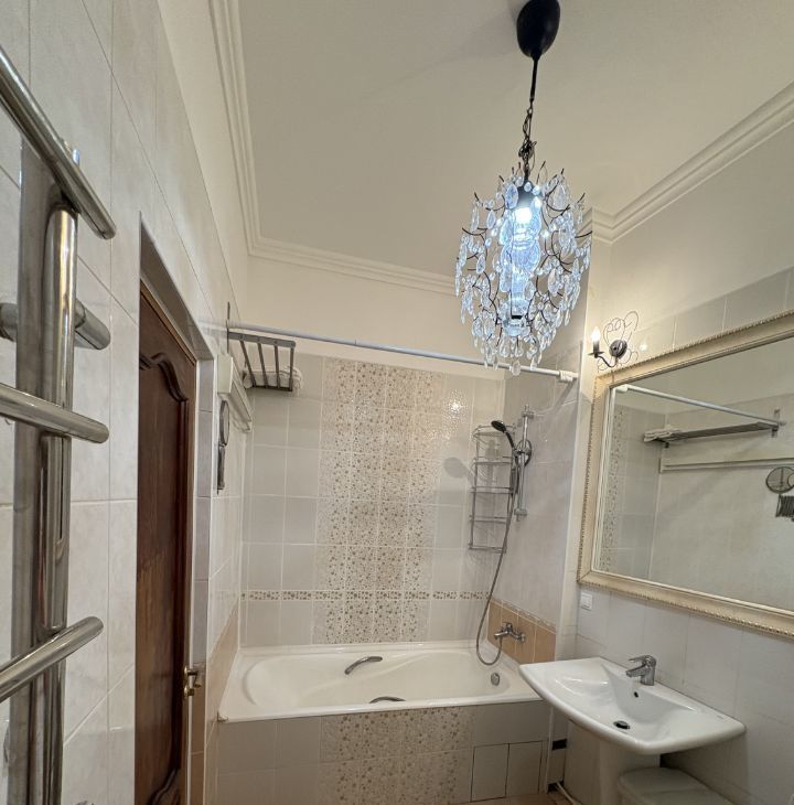 Снять 2-к квартиру на 1-я Тверская-Ямская улица, 36С1, метро Менделеевская, г. Москва