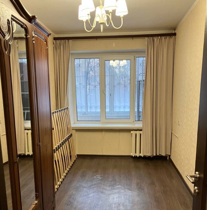 Сдаю 2к квартиру на Кастанаевская улица, 37, метро Филёвский парк, г. Москва