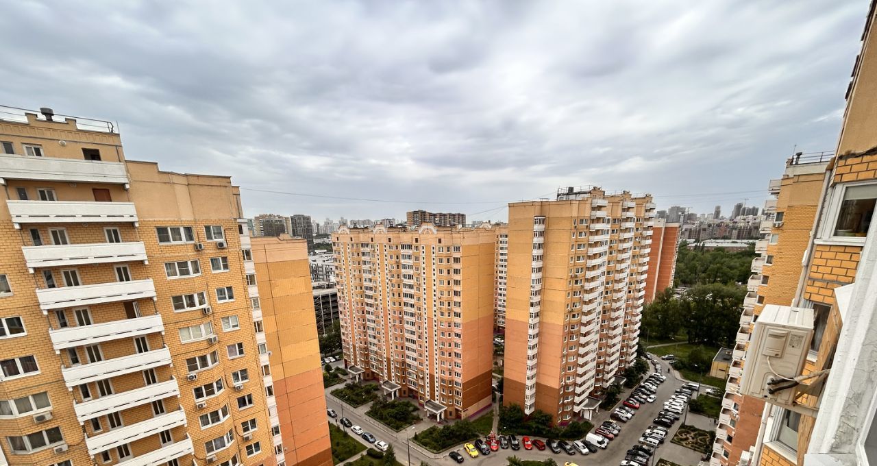 Снять 1-комнатную квартиру на Большая Очаковская улица, 12к3, г. Москва
