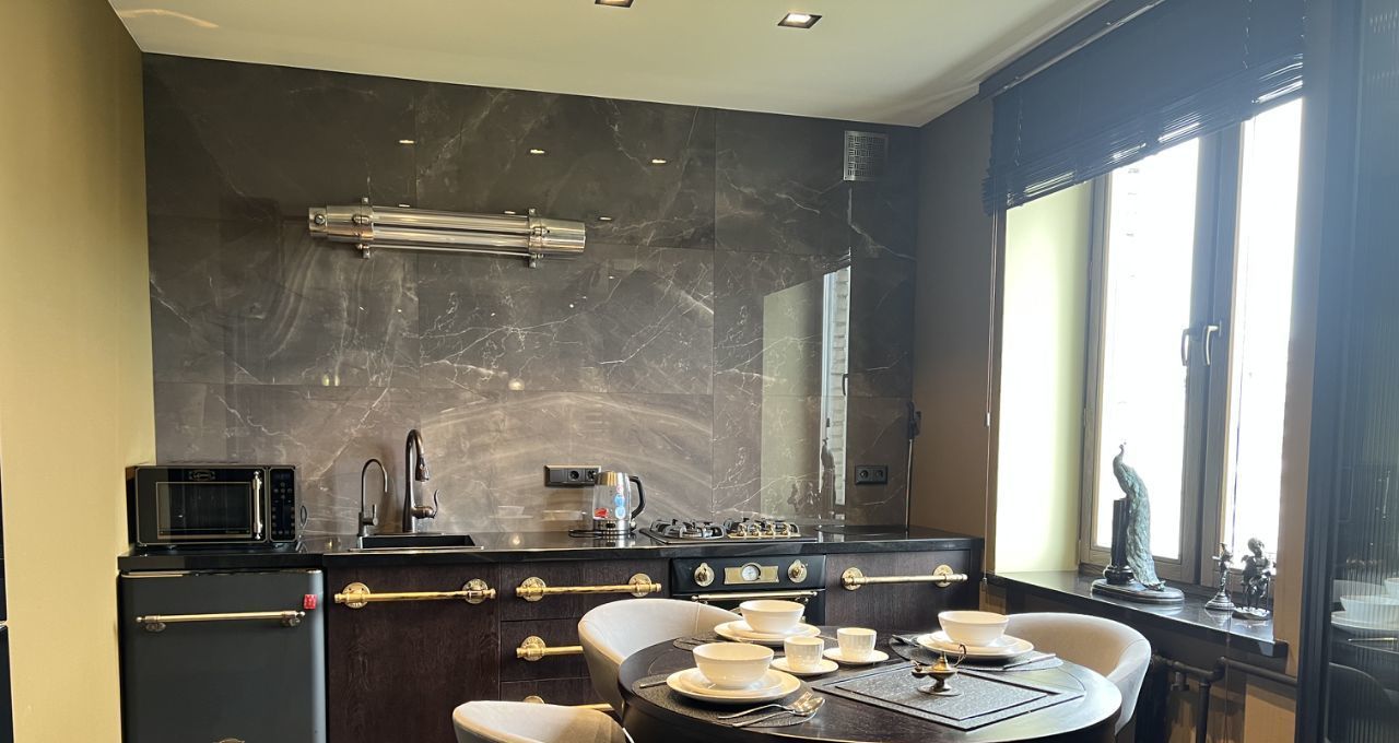 Сдаю 2-к квартиру на набережная Тараса Шевченко, 3К2, метро Краснопресненская, г. Москва