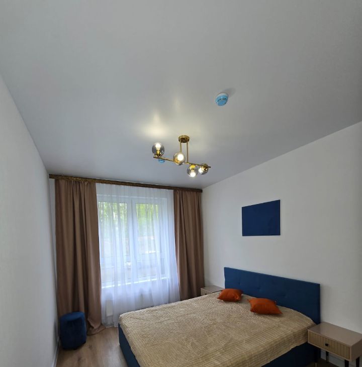 Сдается 3-к квартира на проспект Куприна, 30к9, метро Бунинская аллея, г. Москва