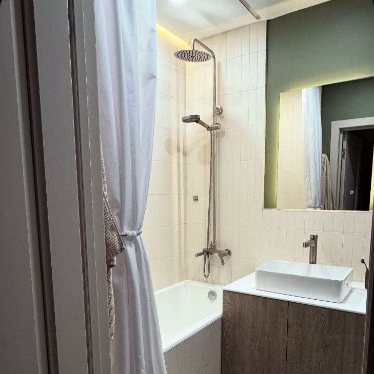 Сдается 2к квартира на улица 1905 года, 21, метро Краснопресненская, г. Москва