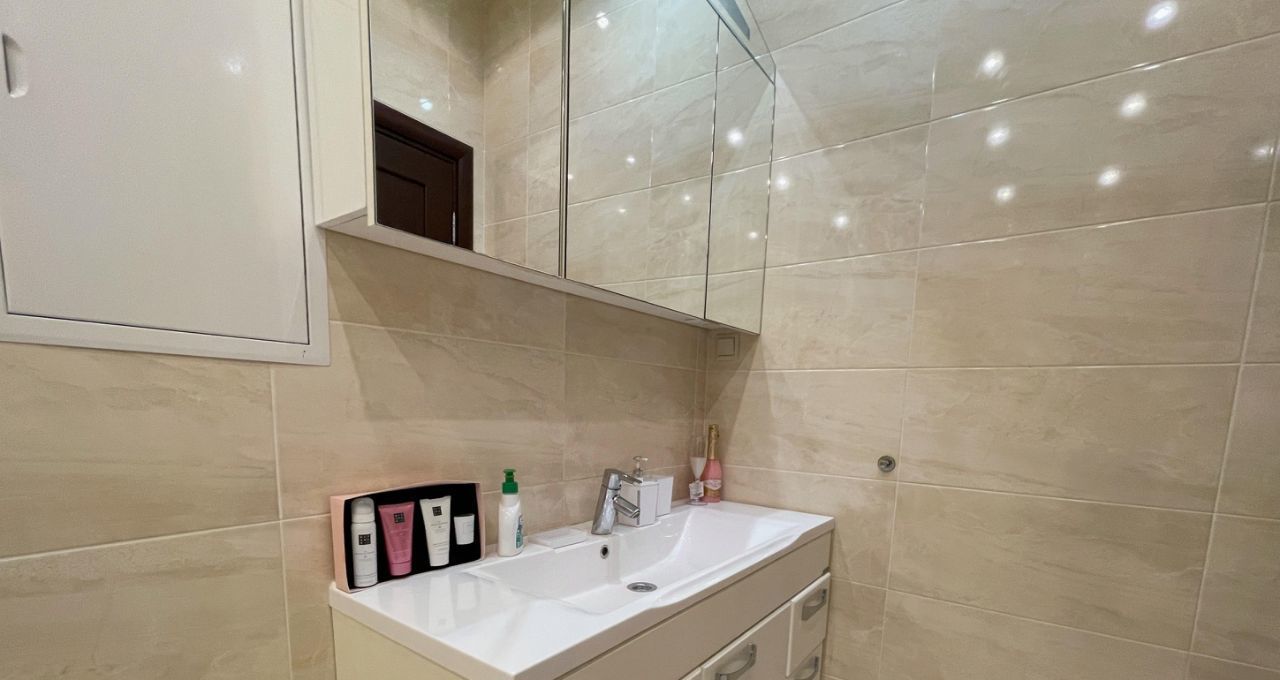 Сдаю 3к квартиру на Кочновский проезд, 4к1, метро Аэропорт, г. Москва