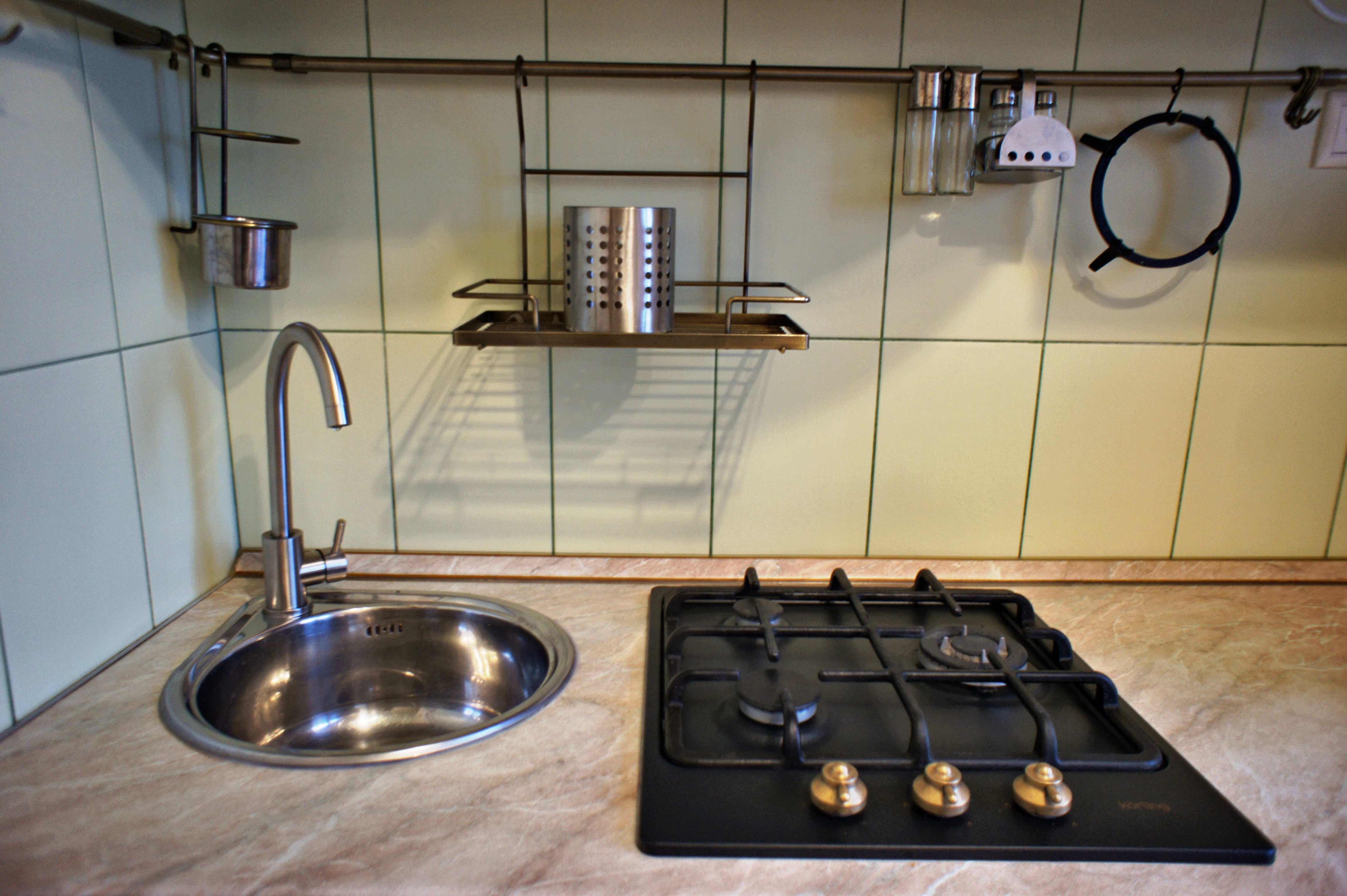 Сдаю 1-комнатную квартиру на г Москва, ул Бориса Галушкина, д 12, метро ВДНХ, г. Москва