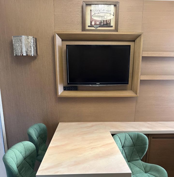 Аренда 2-комнатной квартиры на Кутузовский проспект, 4/2, метро Смоленская (Арбатско-Покровская линия), г. Москва