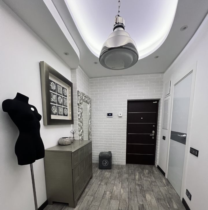 Сдается 3к квартира на улица Архитектора Власова, 8, метро Новые Черёмушки, г. Москва