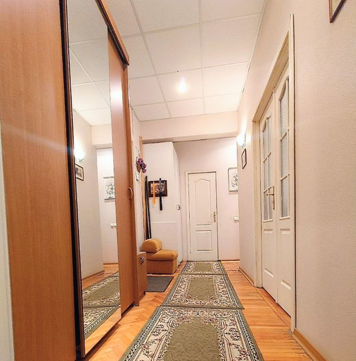 Аренда двухкомнатной квартиры на улица Панфилова, 2к3, метро Панфиловская, г. Москва