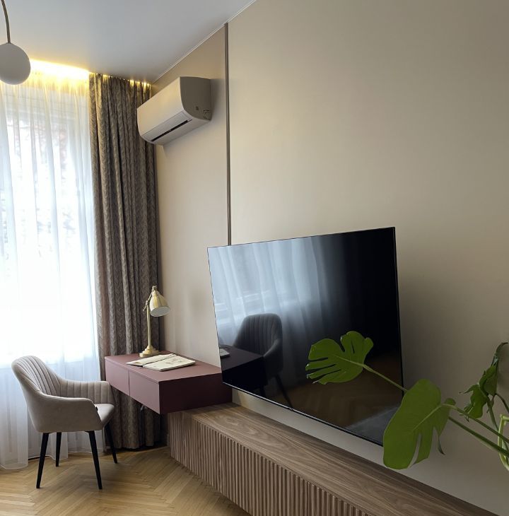 Сдам 2-к квартиру на Ленинский проспект, 72/2, метро Университет, г. Москва