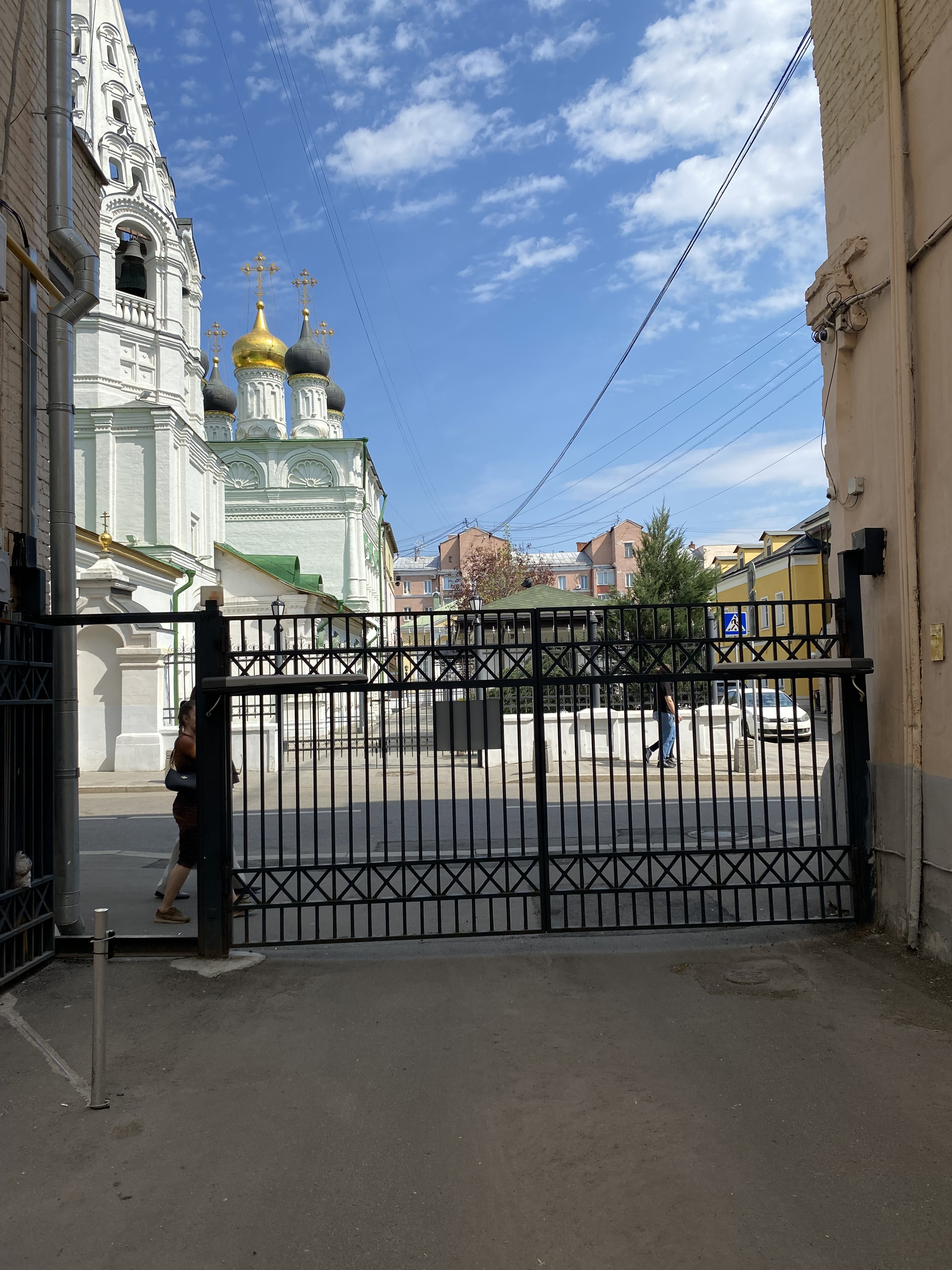 Сдаю 1-комнатную квартиру на г Москва, Спасопесковский пер, д 3/1 стр 1, кв 2, метро Смоленская (Арбатско-Покровская линия), г. Москва