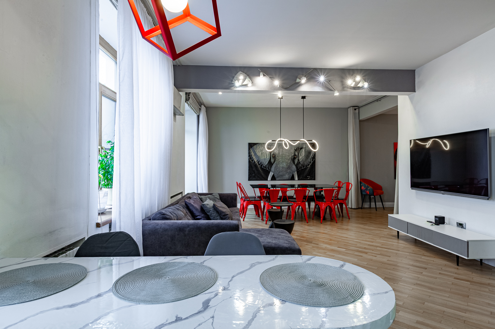 Сдаю 4-к квартиру на г Москва, ул Тверская, д 19А, метро Пушкинская, г. Москва