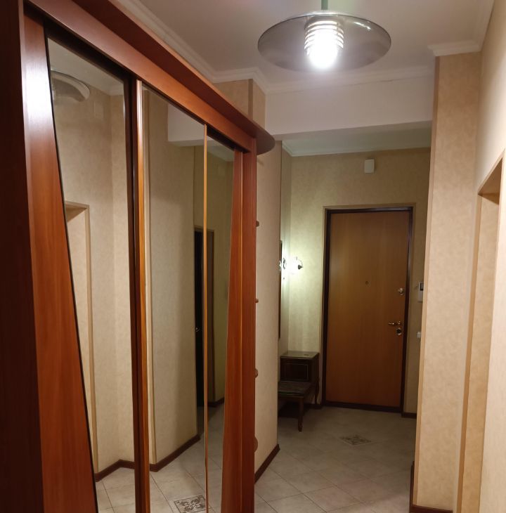 Сдаю двухкомнатную квартиру на Университетский проспект, 9, метро Воробьёвы горы, г. Москва