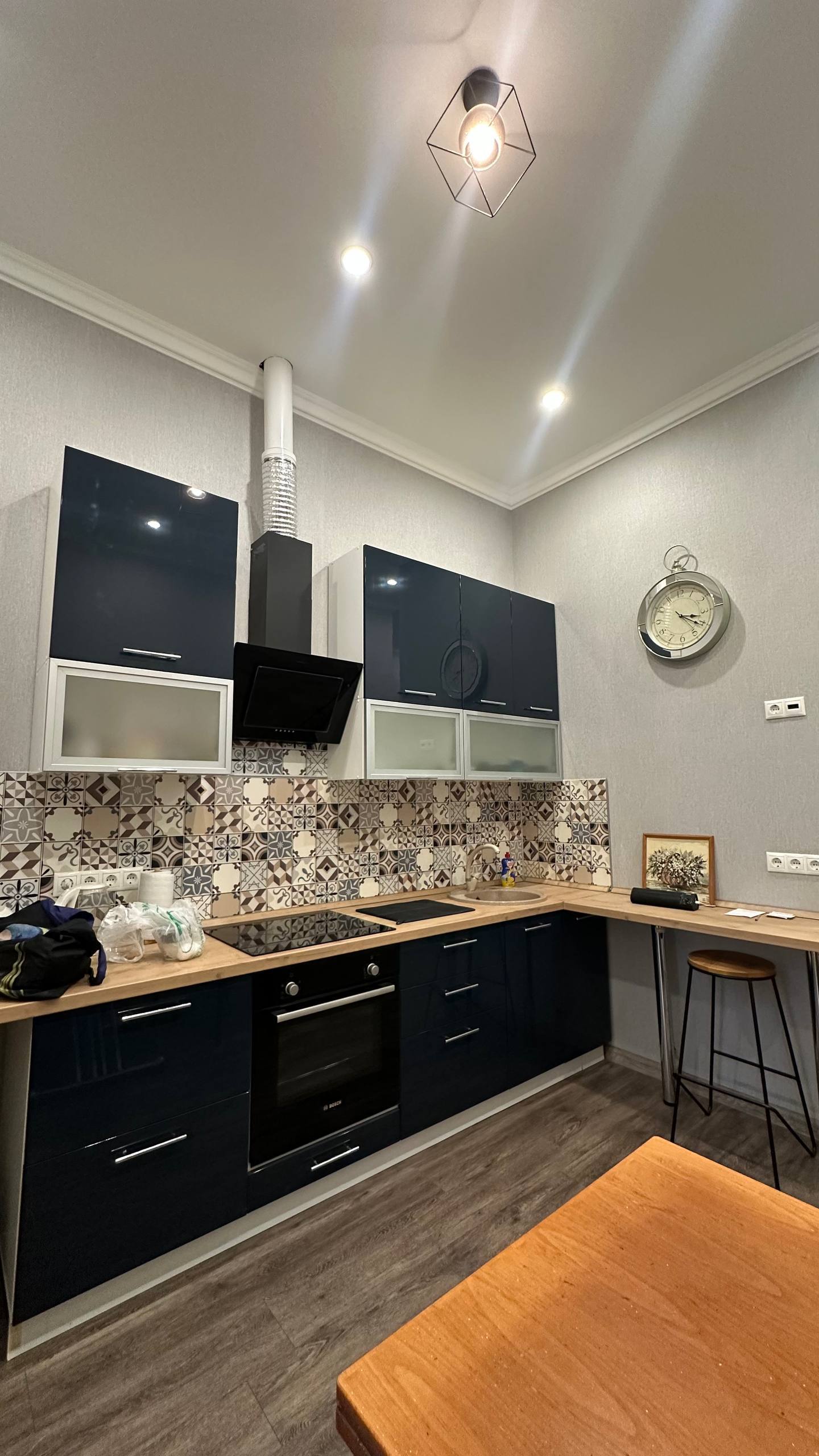 Снять 1-комнатную квартиру на г Москва, р-н Внуково, б-р Андрея Тарковского, д 5, кв 121, метро Новопеределкино, г. Москва