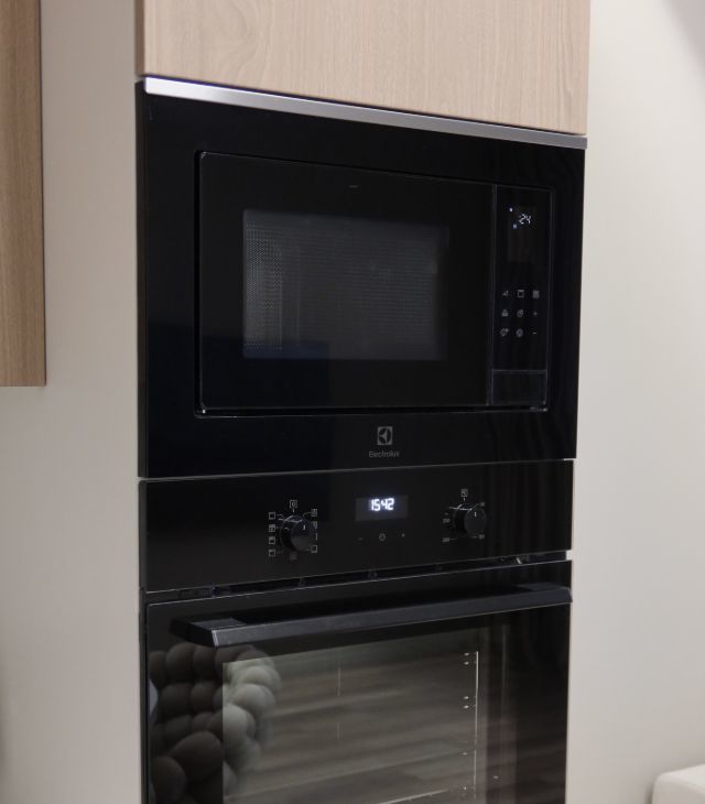 Сдается 3-комнатная квартира на проезд Серебрякова, 11к1, метро Ботанический сад, г. Москва