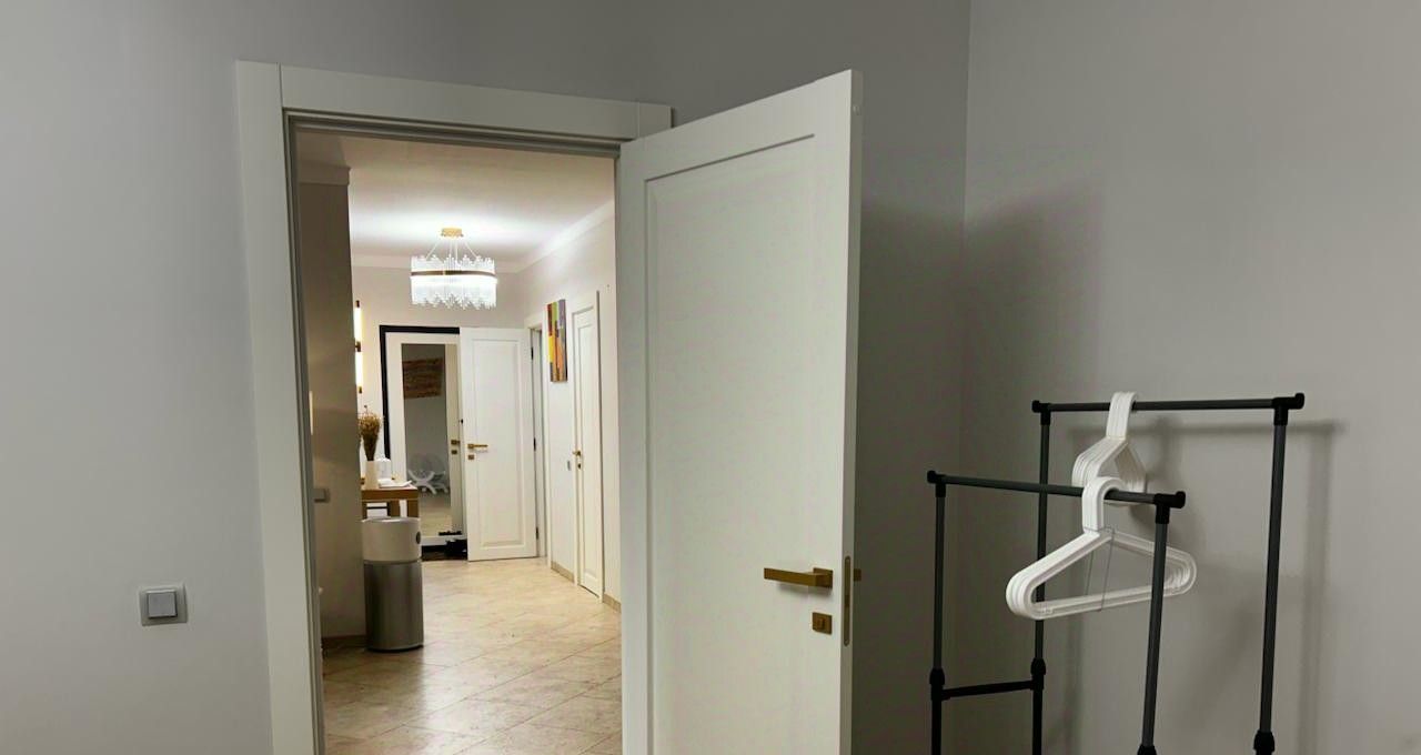 Сдаю 3-комнатную квартиру на улица Сергея Макеева, 1, метро Деловой центр (МЦК), г. Москва