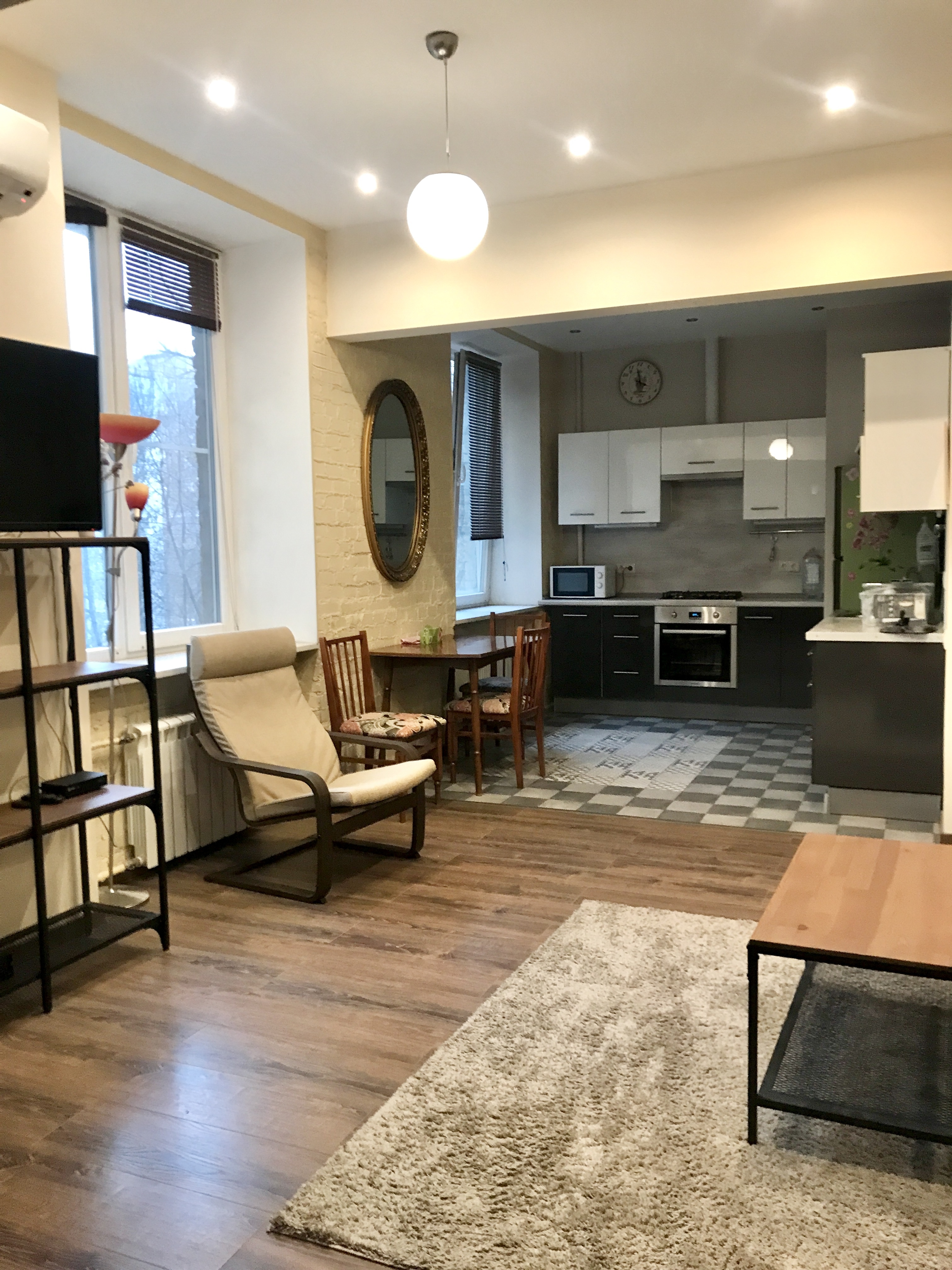 Сдаю 2-к квартиру на г Москва, ул Мосфильмовская, д 2В, метро Кутузовская, г. Москва