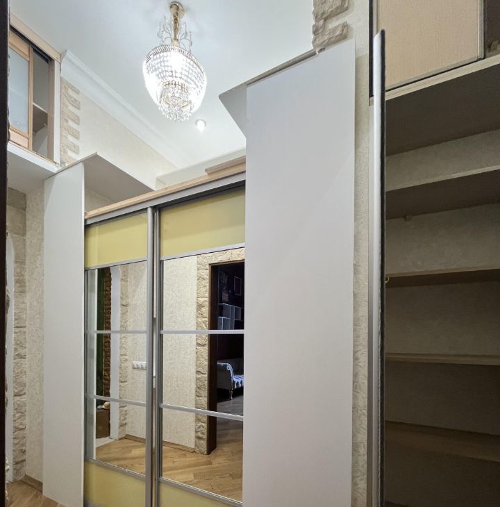 Снять 2-комнатную квартиру на Новинский бульвар, 16С2, метро Александровский сад, г. Москва