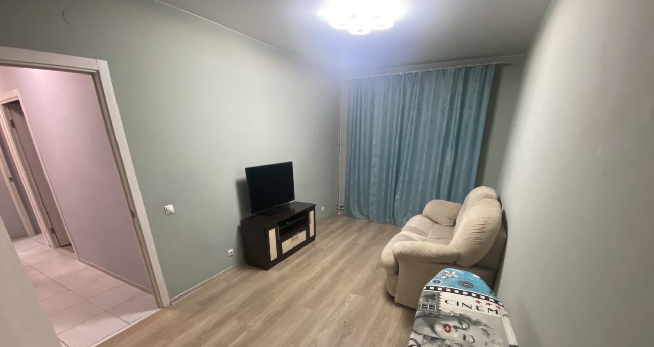 Сдаю двухкомнатную квартиру на 1к1, метро Мякинино, г. Москва