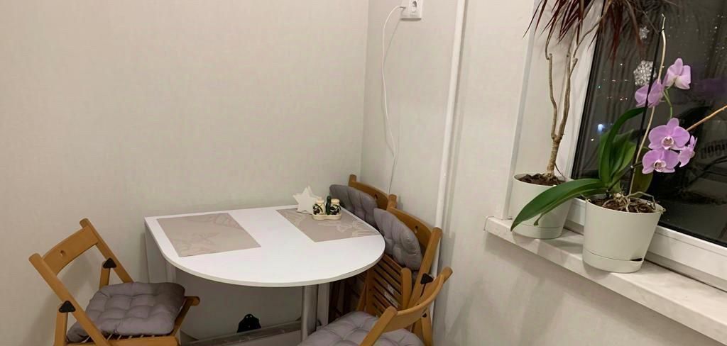 Снять 1к квартиру на Кантемировская улица, 22К1, метро Царицыно, г. Москва