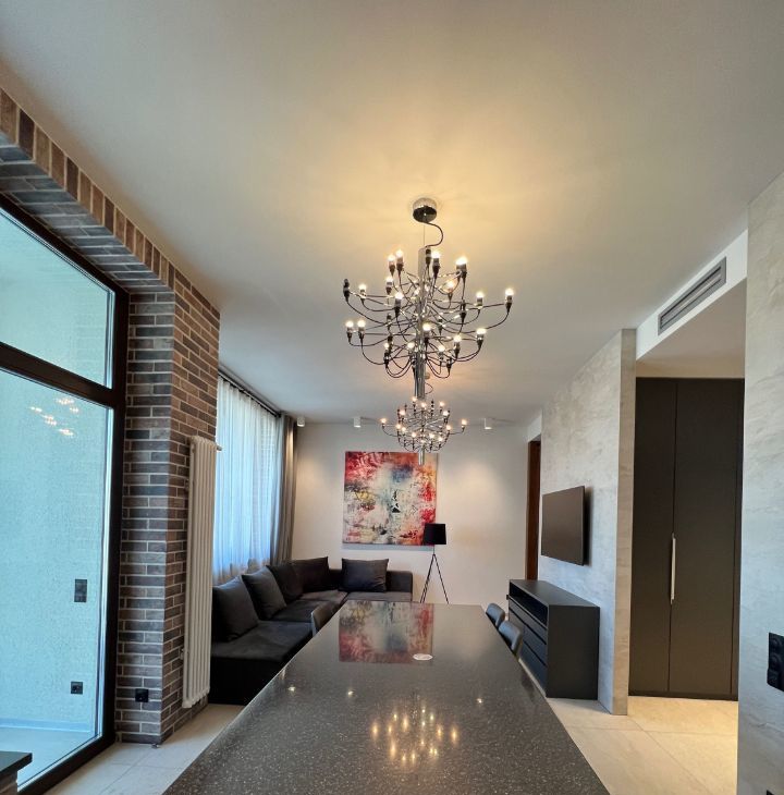 Сдаю 2к квартиру на улица Сергея Макеева, 9к1, метро Улица 1905 года, г. Москва