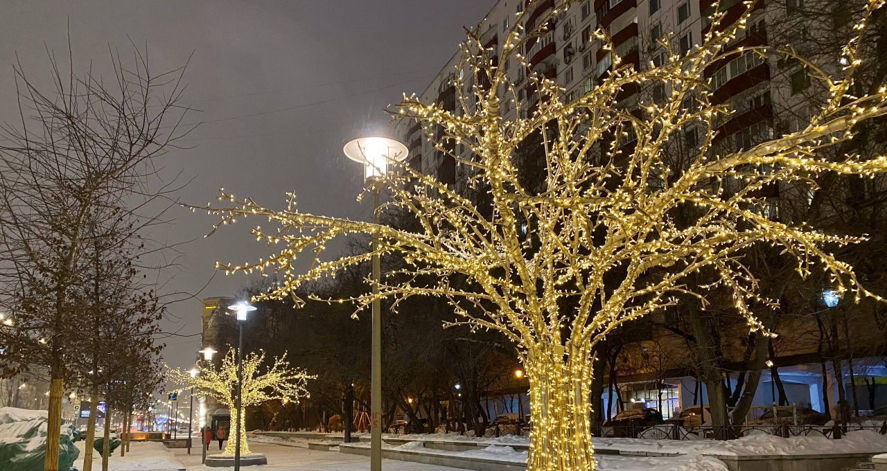 Сдаю 3к квартиру на Смоленский бульвар, 10, метро Парк культуры, г. Москва