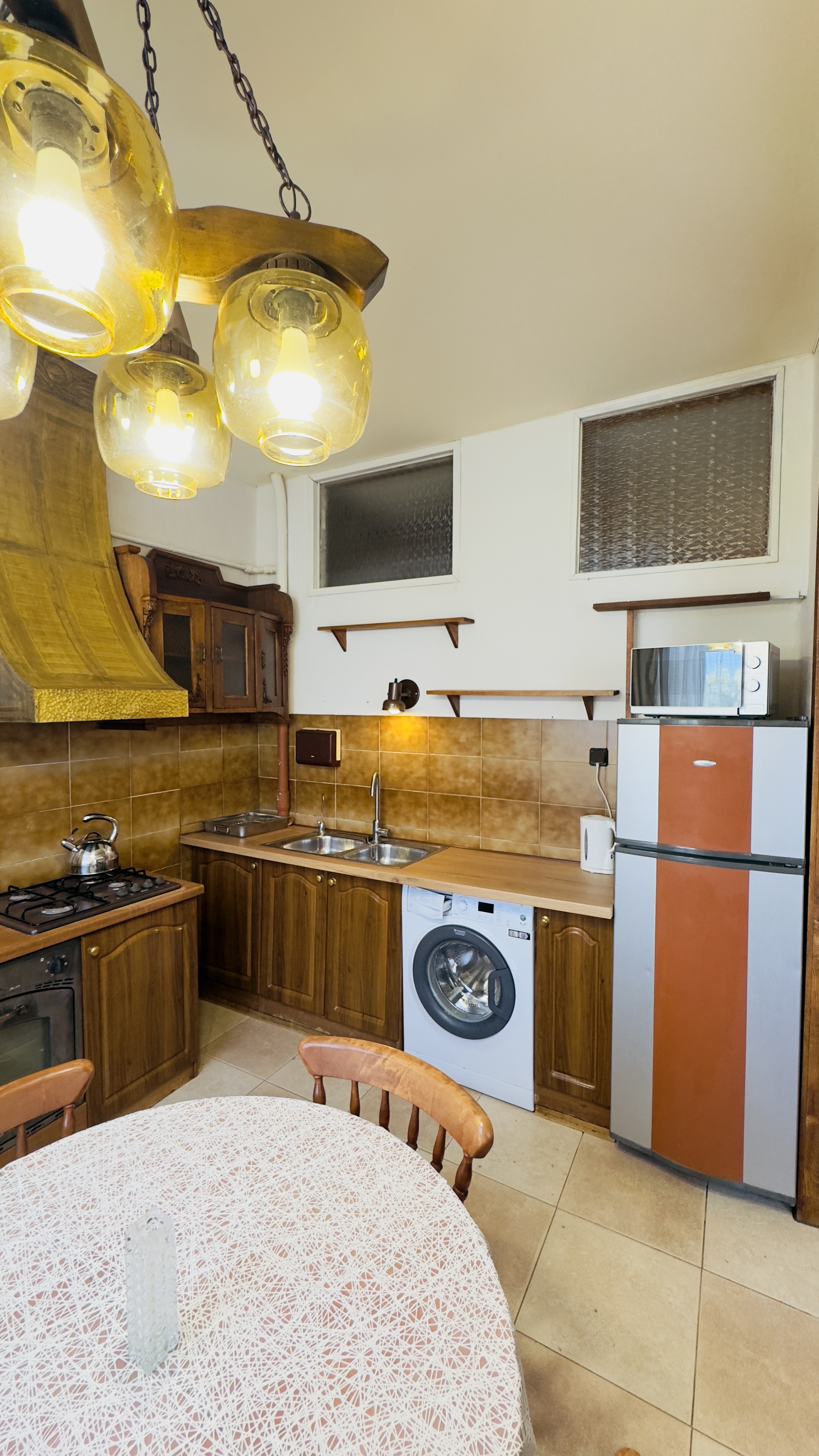 Аренда 2-комнатной квартиры на г Москва, ул Профсоюзная, д 24 к 1, кв 96, метро Академическая, г. Москва