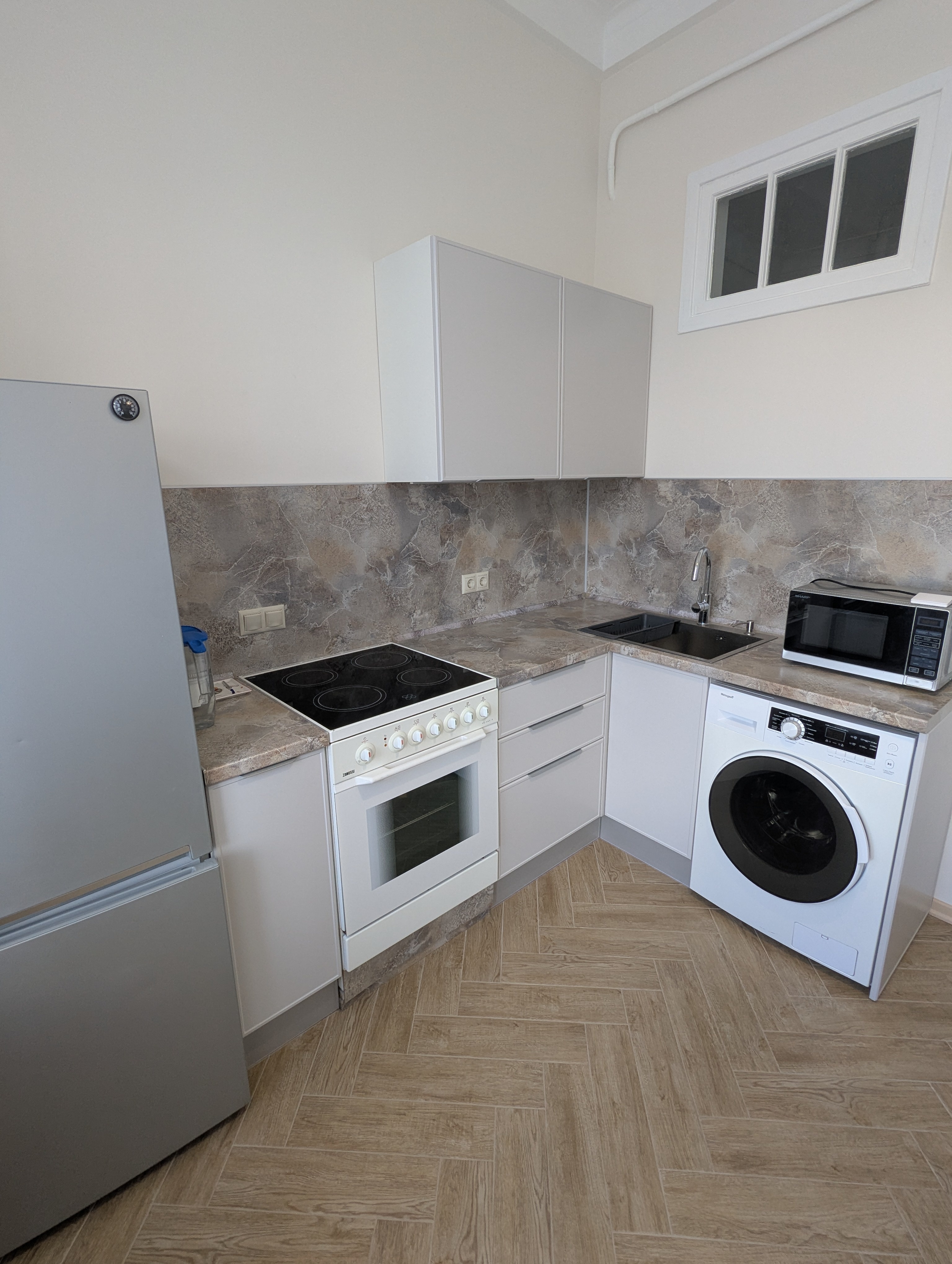 Сдам 2-к квартиру на г Москва, Кутузовский пр-кт, д 2/1 к 1Б, метро Смоленская (Филевская линия), г. Москва