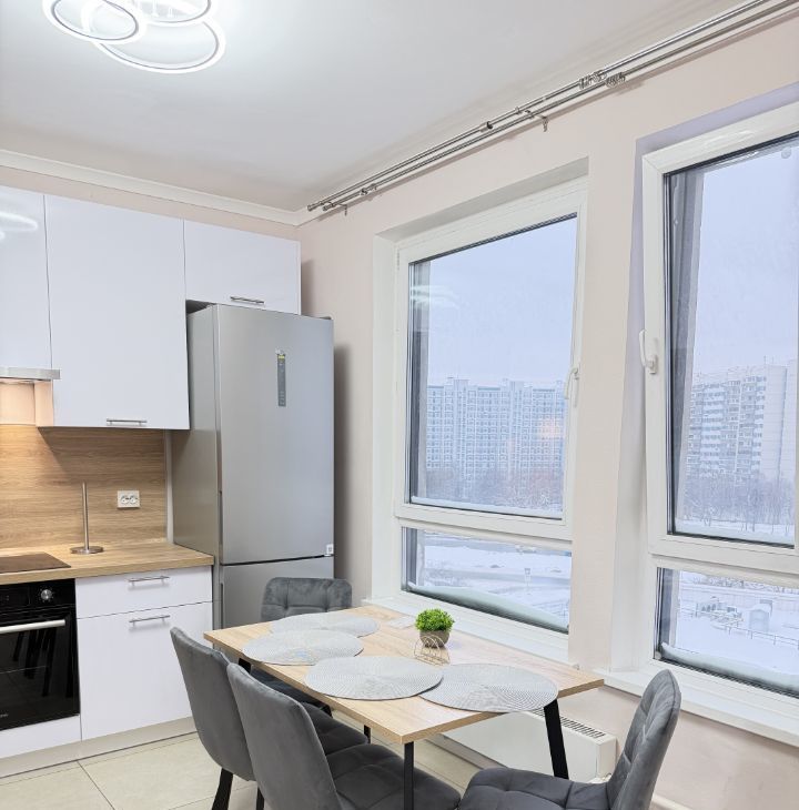 Сдаю 1к квартиру на Варшавское шоссе, 141к11, метро Улица Академика Янгеля, г. Москва