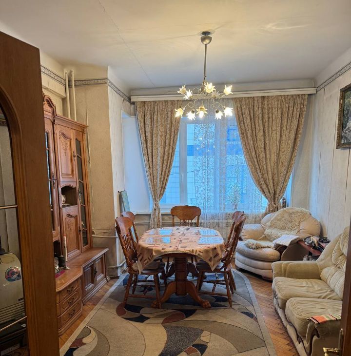 Снять 3х-комнатную квартиру на 2-я Тверская-Ямская улица, 38, метро Маяковская, г. Москва