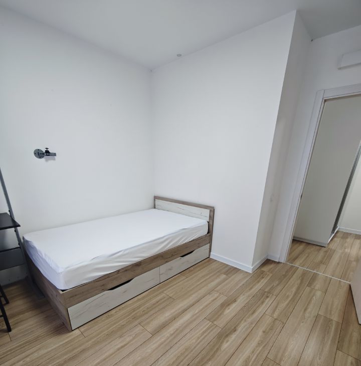 Сдаю трехкомнатную квартиру на Домостроительная улица, 14, метро Солнцево, г. Москва