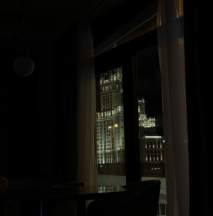 Сдаю трехкомнатную квартиру на Садовническая улица, 29, метро Третьяковская, г. Москва