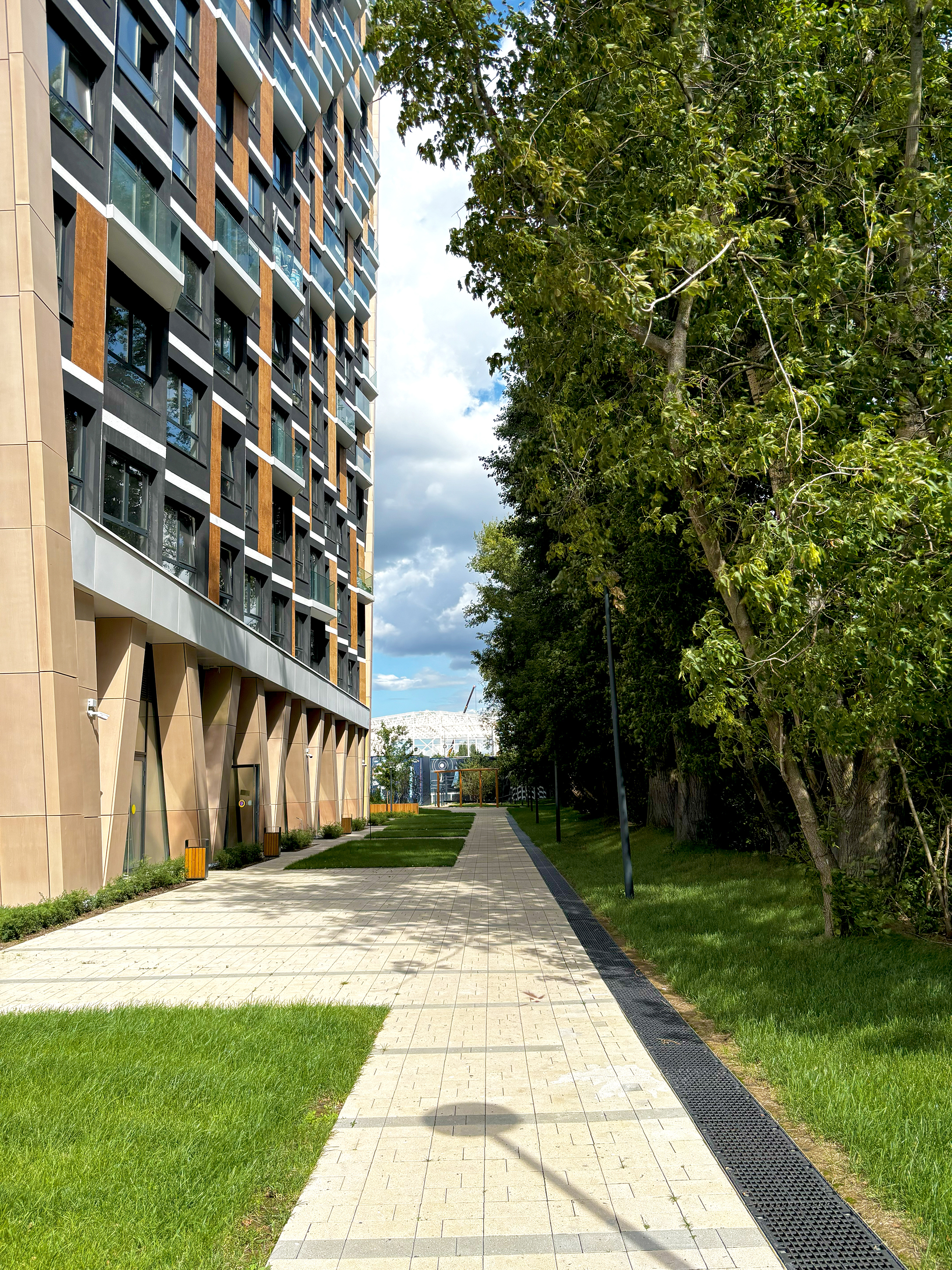 Снять 2к квартиру на г Москва, Волоколамское шоссе, д 81 к 2 стр 6, метро Спартак, г. Москва