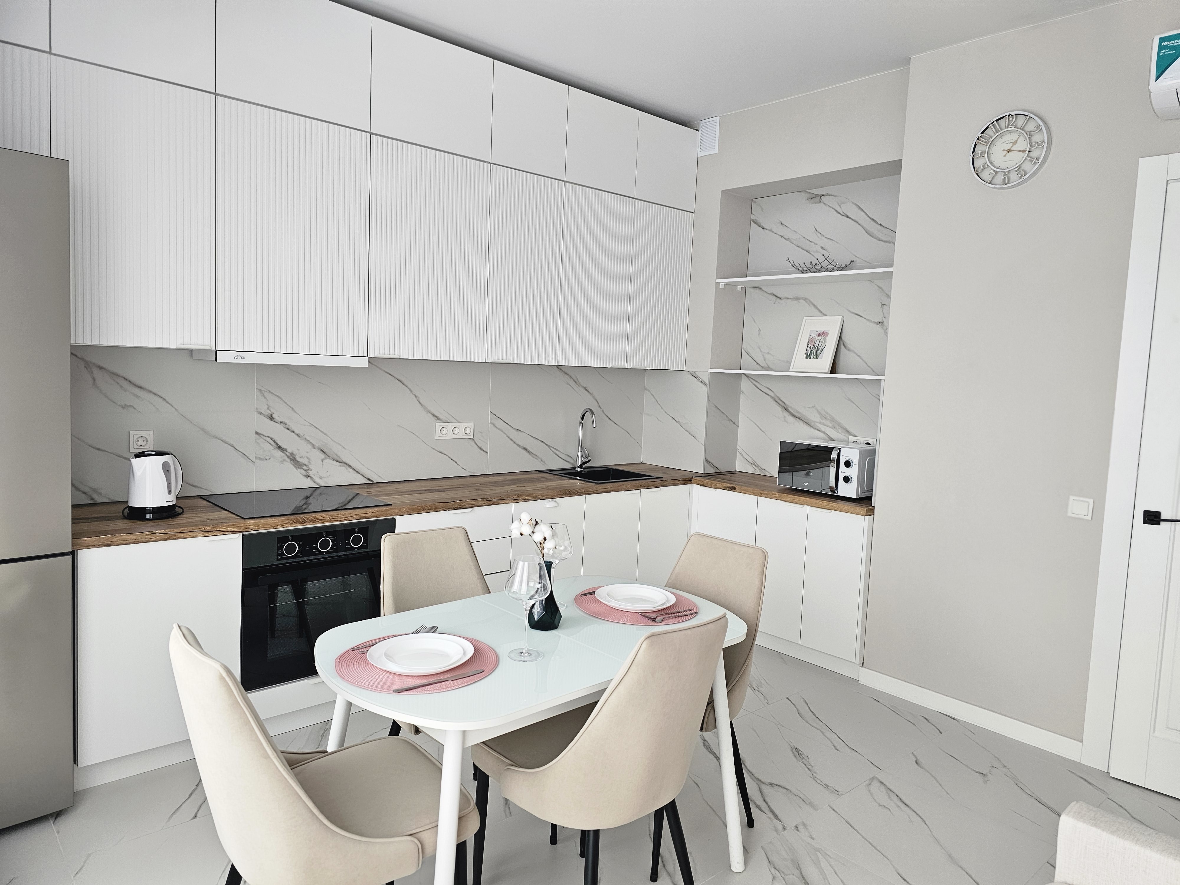 Аренда 3-комнатной квартиры на Московская обл, г Красногорск, ул Тенистых Аллей, д 3 к 3, метро Строгино, г. Москва