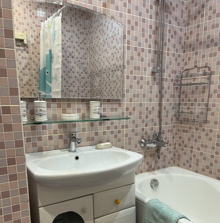 Снять однокомнатную квартиру на улица Грина, 1к8, метро Улица Старокачаловская, г. Москва