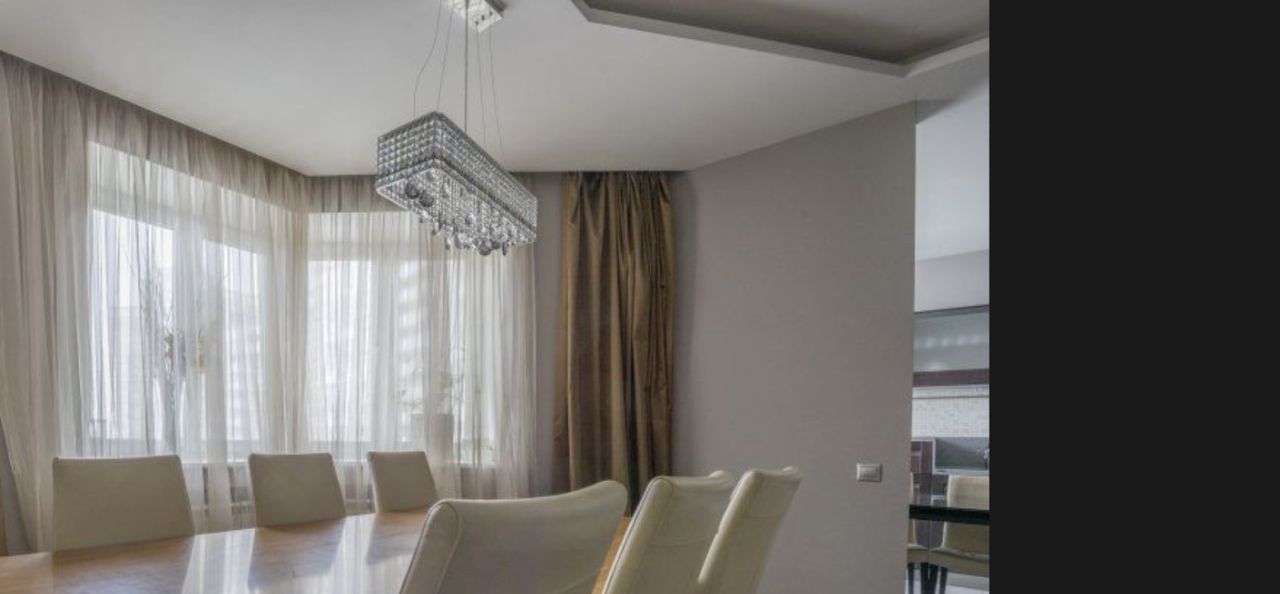 Аренда трехкомнатной квартиры на улица Академика Виноградова, 1, метро Тропарёво, г. Москва