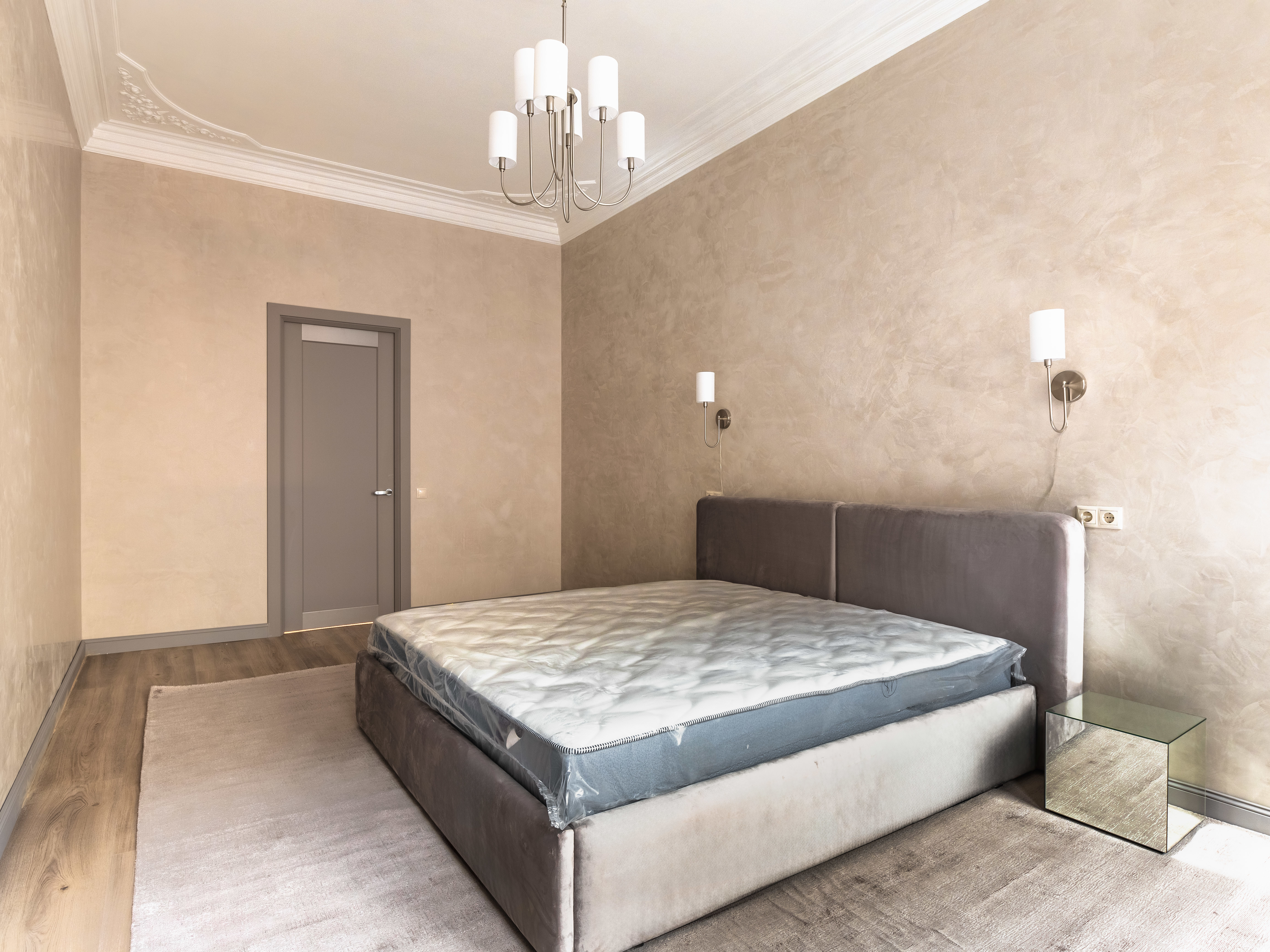 Сдам 2к квартиру на г Санкт-Петербург, Невский пр-кт, д 102 литера Ж, метро Площадь Восстания, г. Санкт-Петербург