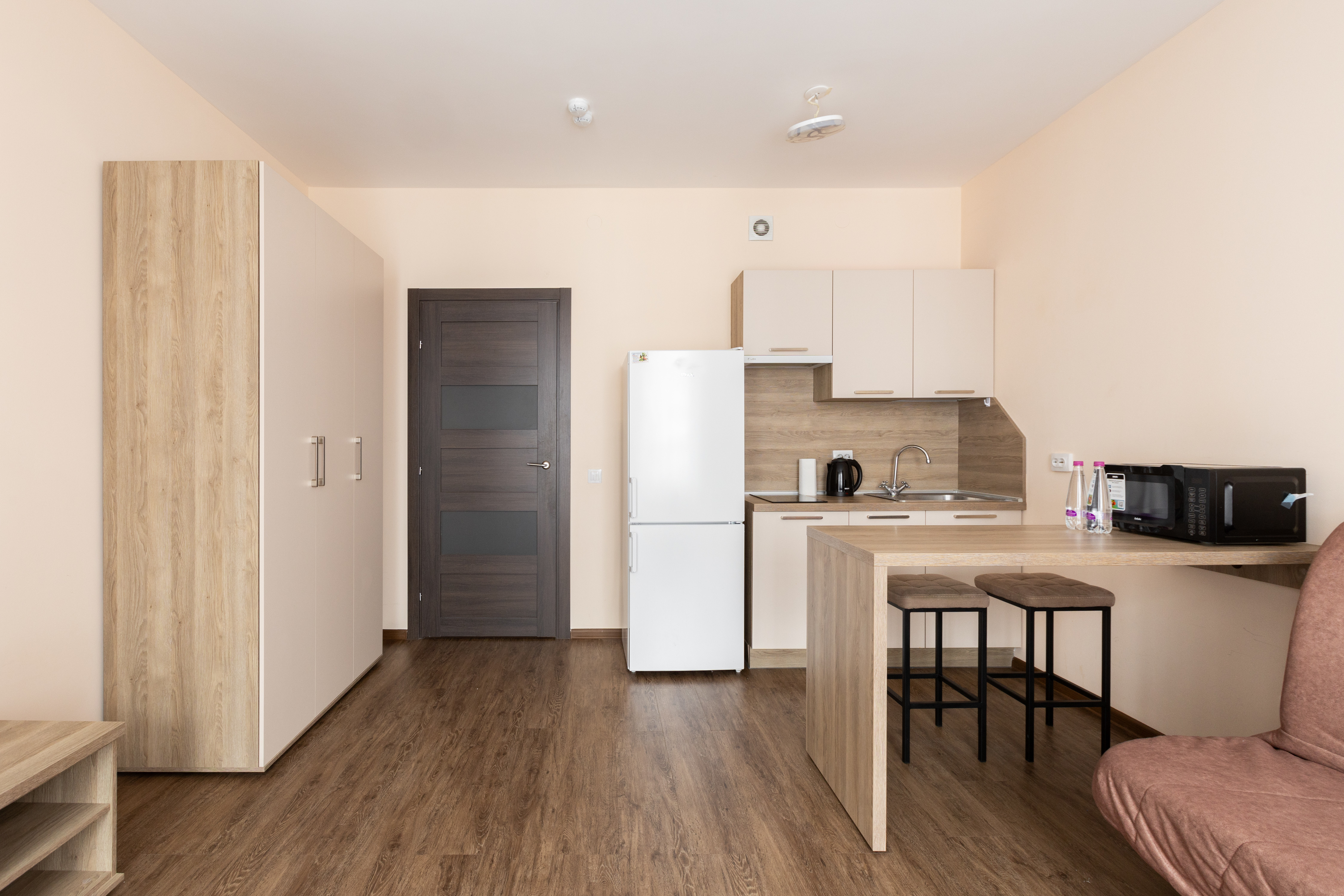 Сдам 1-к квартиру на г Санкт-Петербург, Торфяная дорога, д 17 к 6 стр 1, метро Комендантский проспект, г. Санкт-Петербург