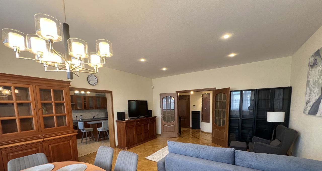 Снять 3к квартиру на Новочеремушкинская улица, 18, метро Новые Черёмушки, г. Москва