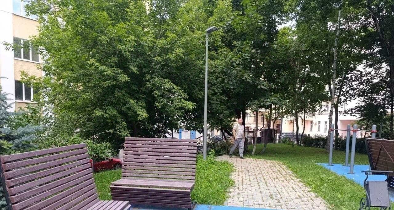Сдам трехкомнатную квартиру на Певческий переулок, 1/2С1, метро Чкаловская, г. Москва